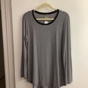 24/7 Maurices - large